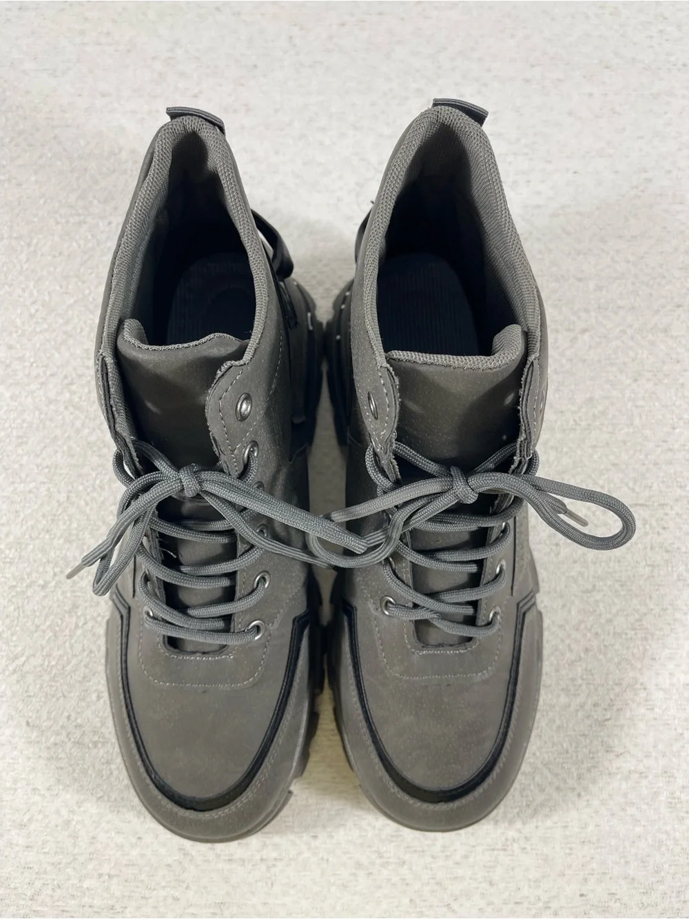 SAKTEOABRD Men’s Outdoor/Sports Thick Sole Lace Up High Top Boots. SKU#0368